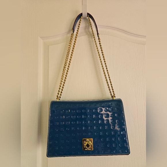 Arcadia Laila Blue Patent Leather Chain Shoulder/Crossbody Bag - Picture 6 of 10